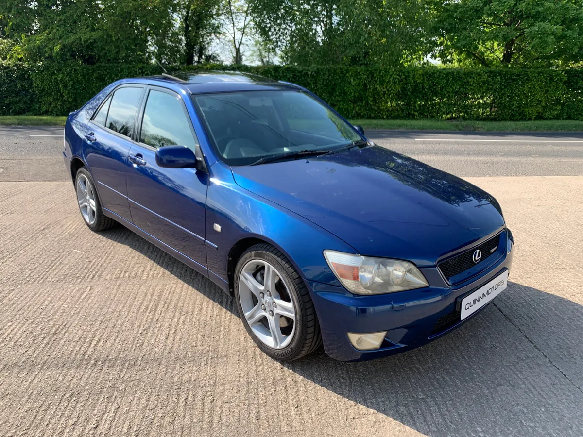 1999 LEXUS IS200 SPORT | LSD | SUNROOF | PRIVACY - Image 1