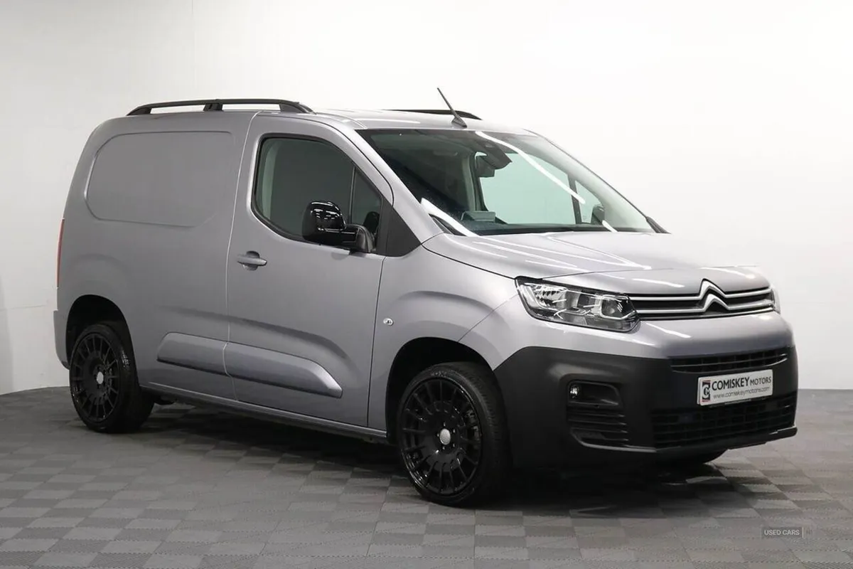 Citroen Berlingo Bluehdi 1000 Driver Edition M - Image 1