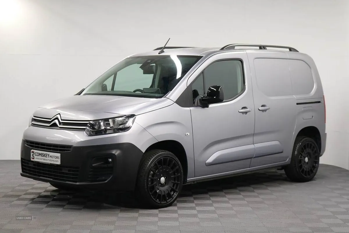Citroen Berlingo Bluehdi 1000 Driver Edition M - Image 3
