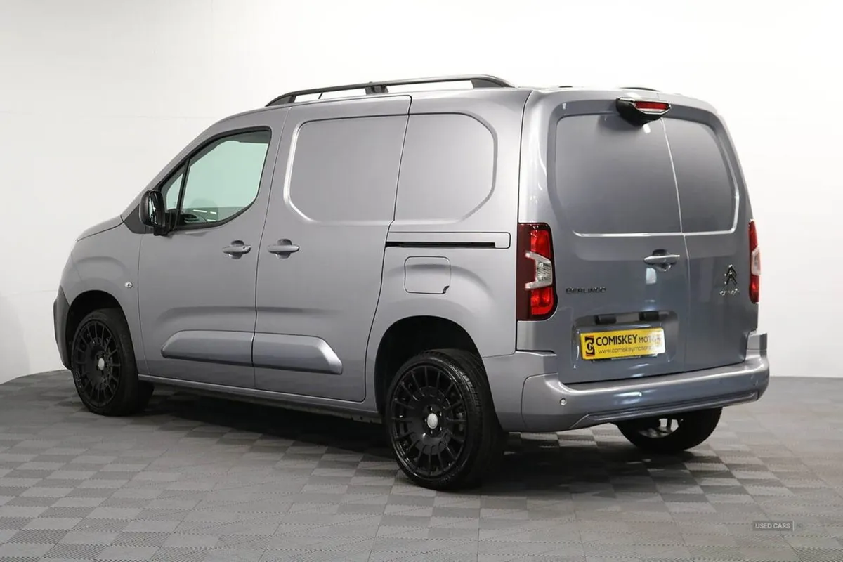 Citroen Berlingo Bluehdi 1000 Driver Edition M - Image 4