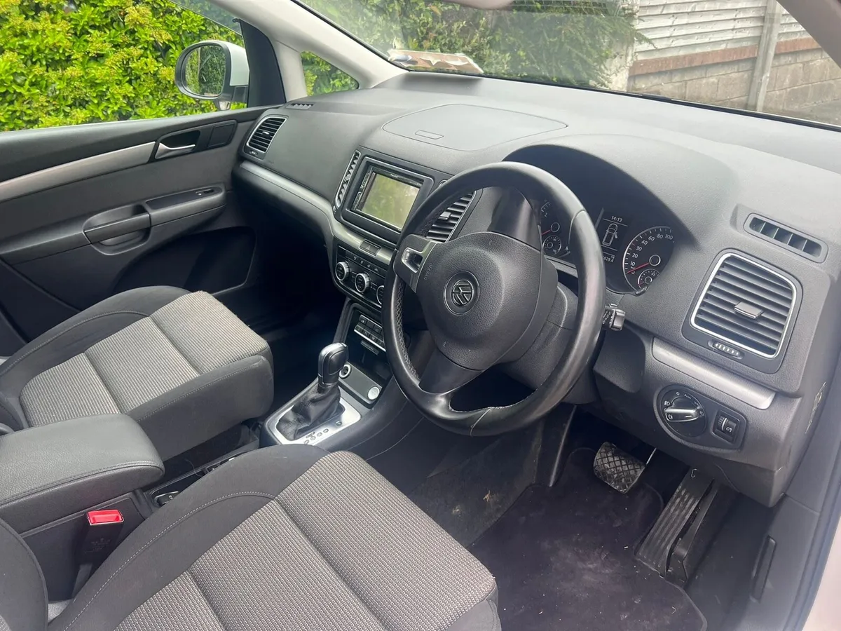VW Sharon 2014 Automatic - Image 3