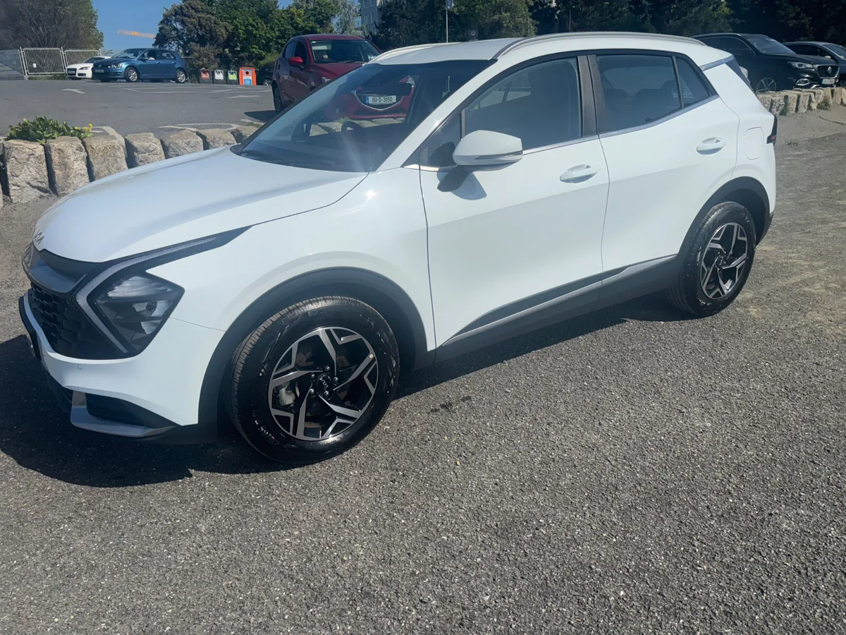 232 Kia Sportage (only 9000 KLMs) - Image 2