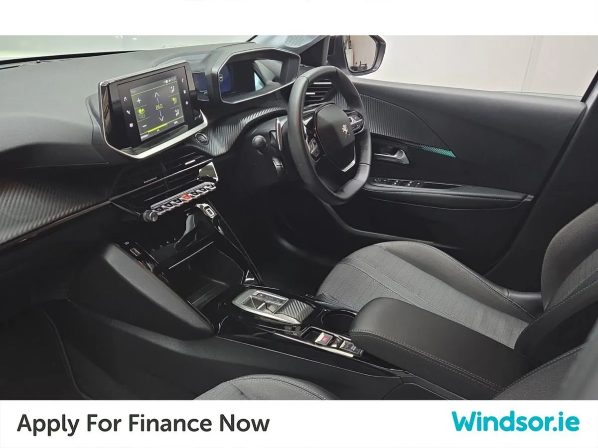 Peugeot 208 1.2 Puretech 130 hp Auto Allure Pack - Image 4