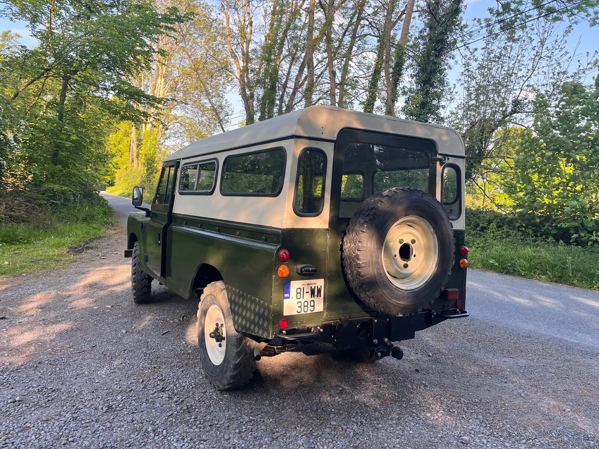Landrover series 3 109 - Image 4