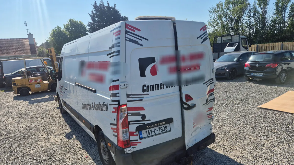 Renault Master van 2014 - Image 2
