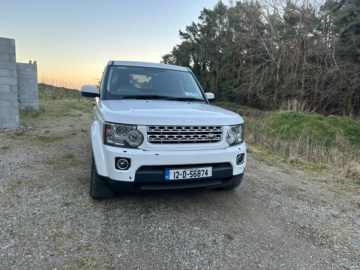 Land Rover Discovery 2 Seat Commercial - Image 2
