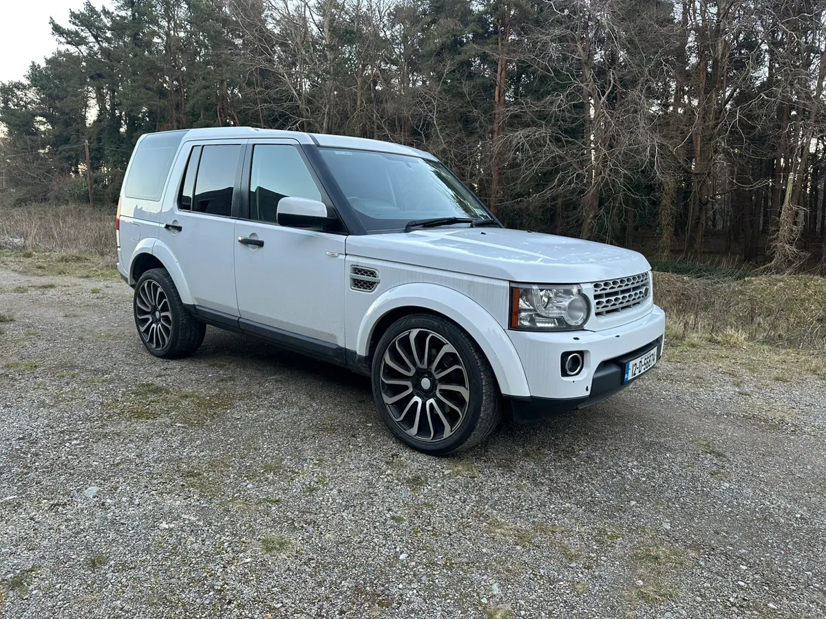 Land Rover Discovery 2 Seat Commercial - Image 3