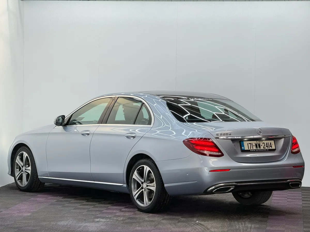 2017 Mercedes E Class E220D Premium Plus - Image 4