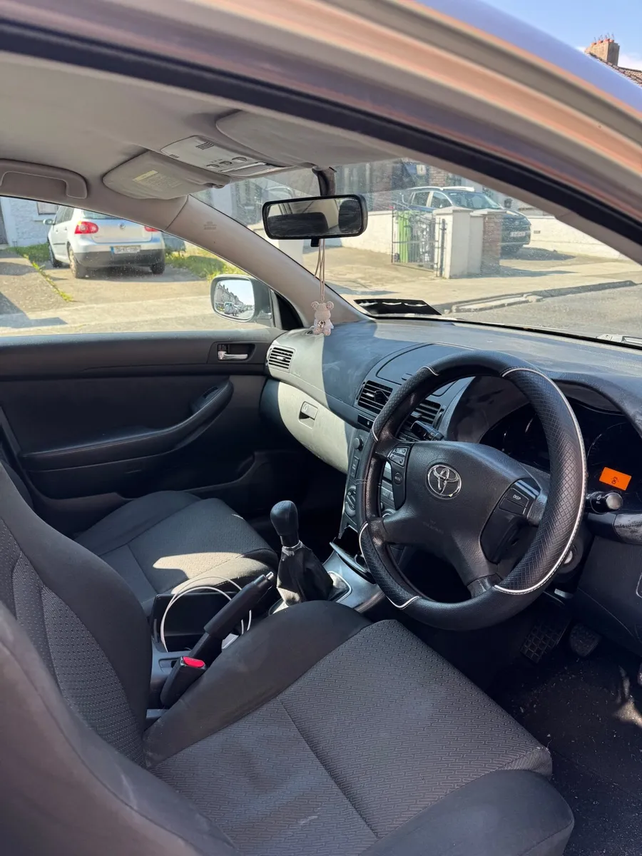 Toyota Avensis 2008 - Image 3