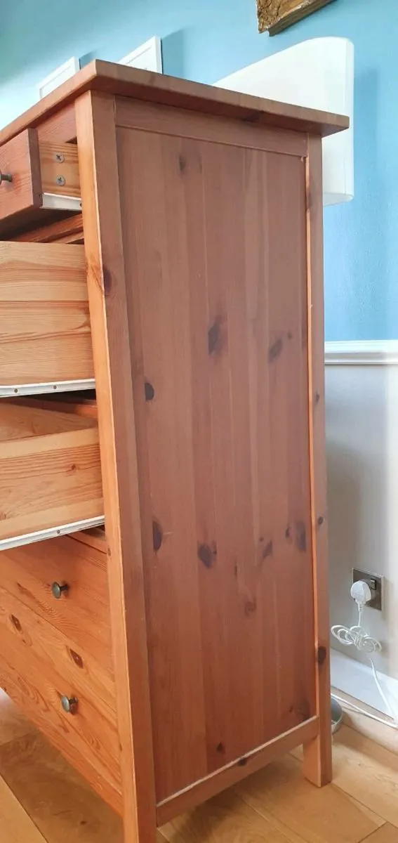 IKEA Hemnes chest of 6 drawers - Image 3