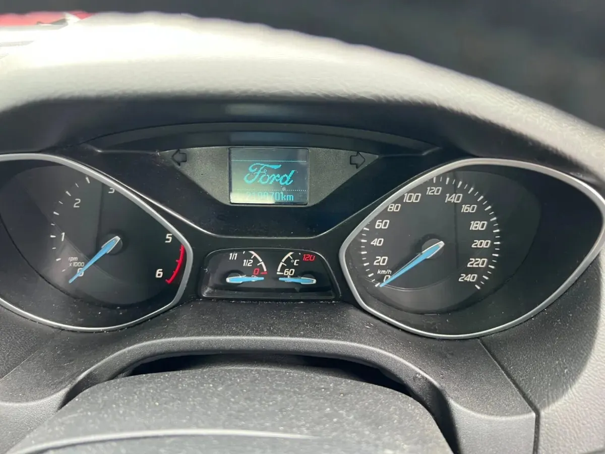 2013 Ford Focus 1.6 Diesel drive away - Image 3