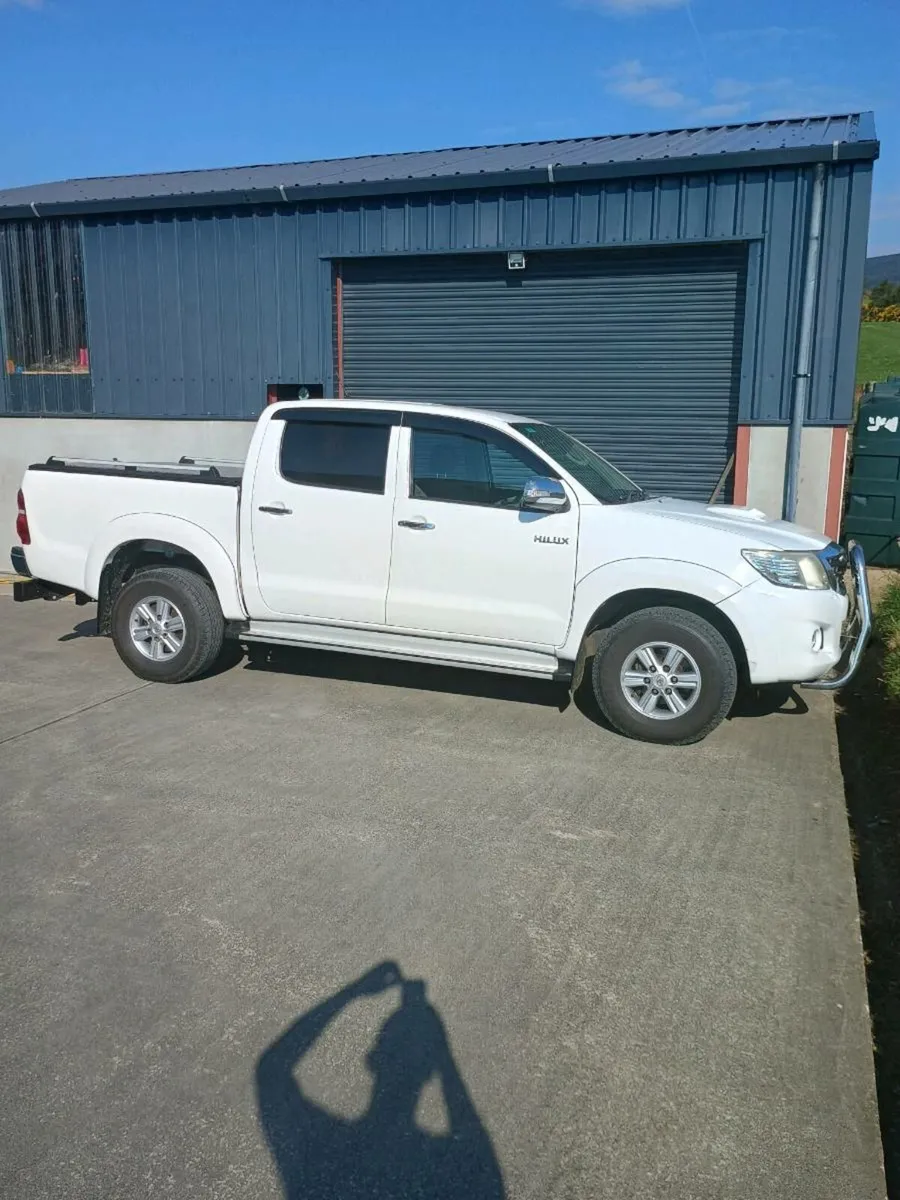 Toyota hilux - Image 1