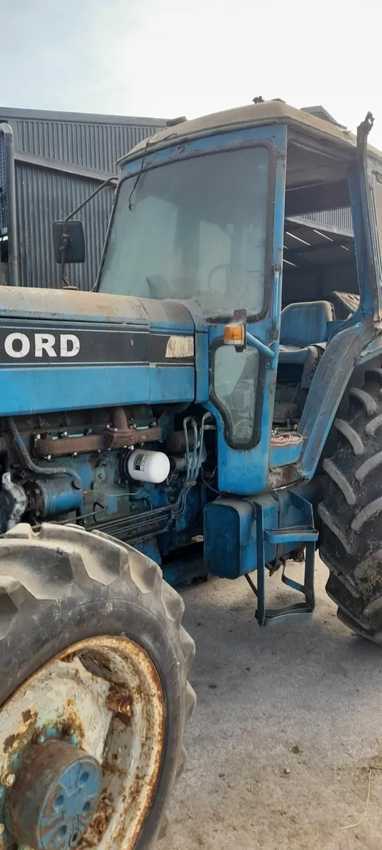 Ford 8210 - Image 3