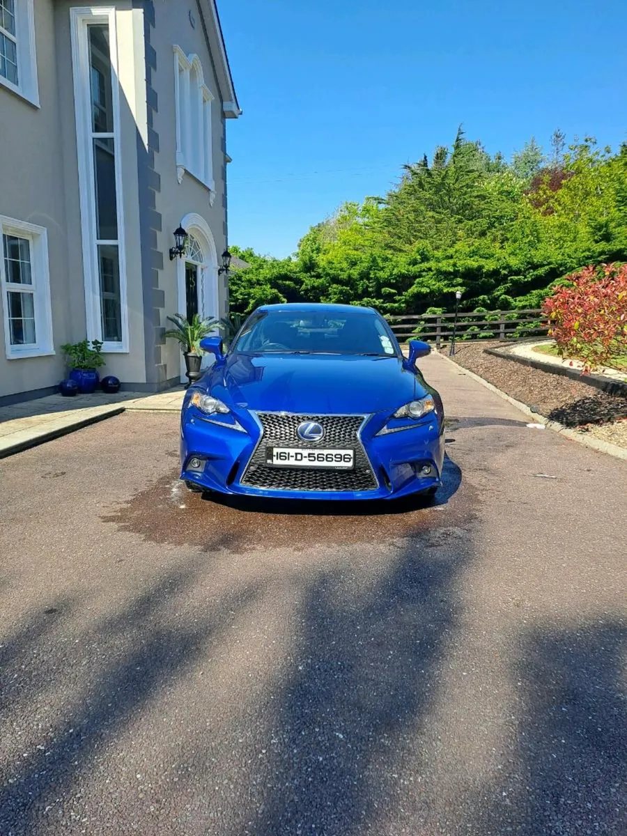 2016 Lexus is300h Fsport,taxed & tested - Image 2