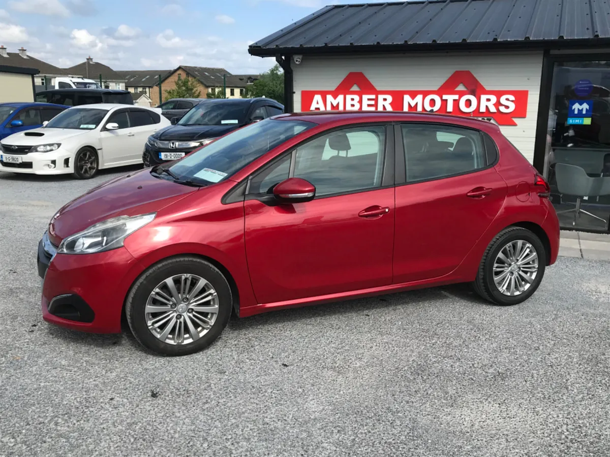 161 Peugeot 208 Automatic Manual - Image 1