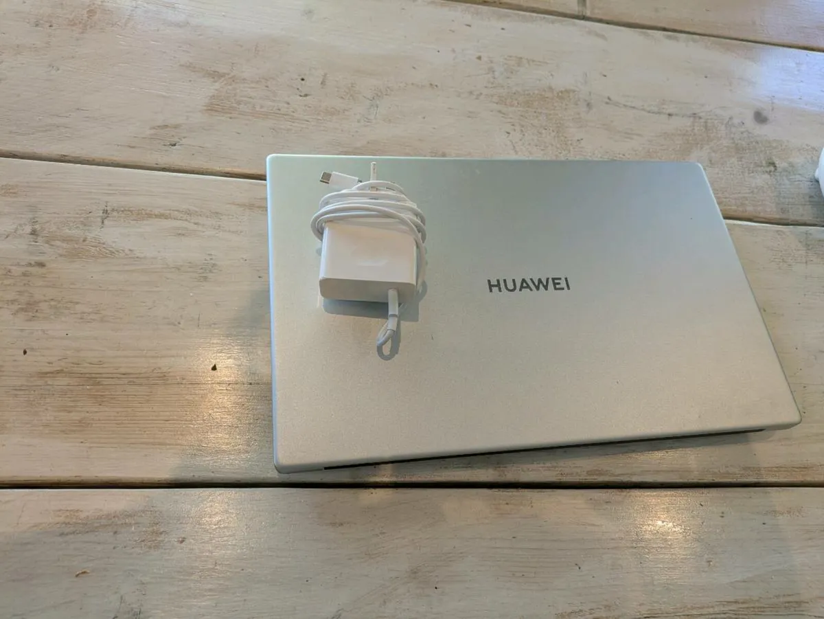 Huawei Matebook D15 - Image 1