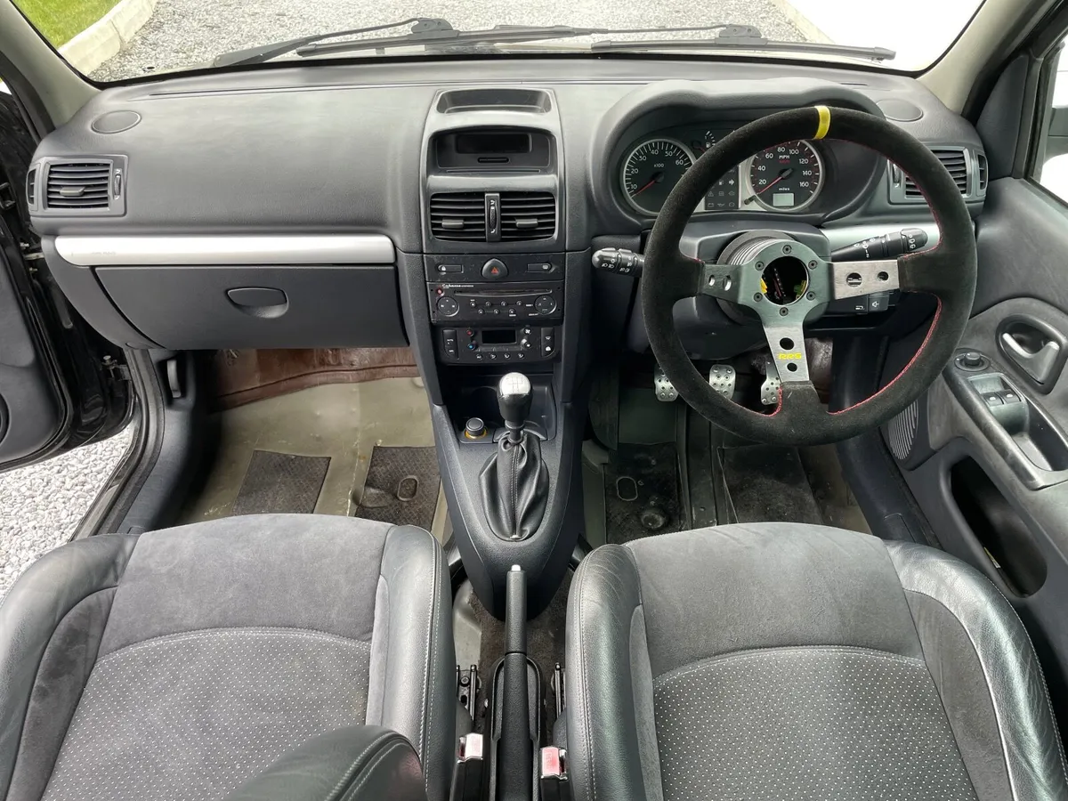 2005 Renault Clio RS 182 Sport - Image 4