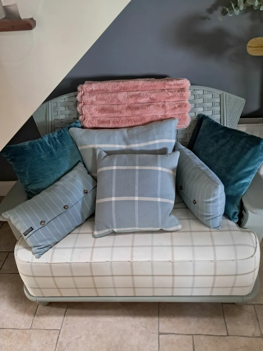 Conservatory furniture - Image 2