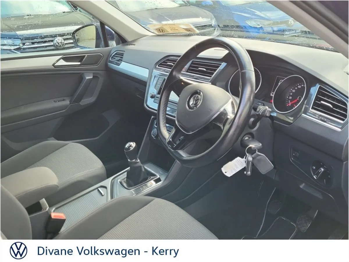 Volkswagen Tiguan Trendline 2.0 TDI 115BHP - Image 4