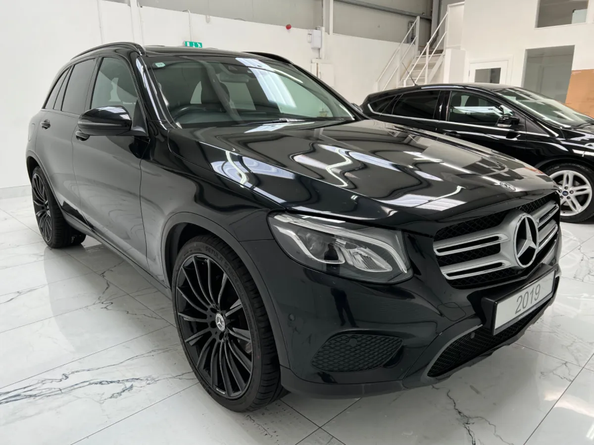 Mercedes-Benz 220 2019 - Image 1