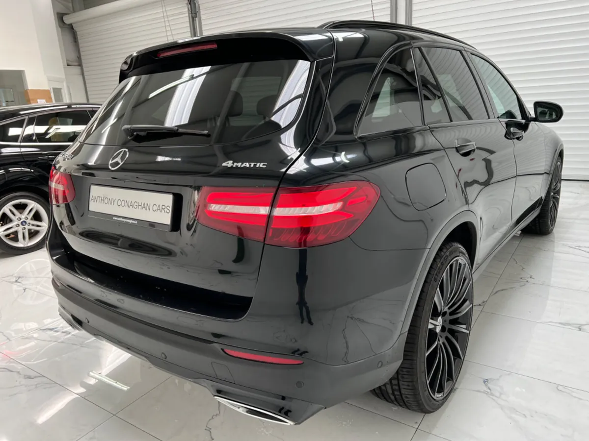Mercedes-Benz 220 2019 - Image 2