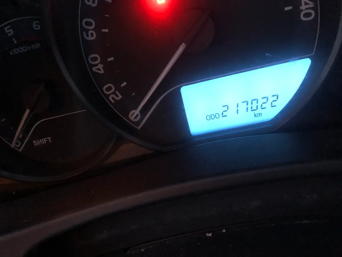 Toyota auris - Image 3