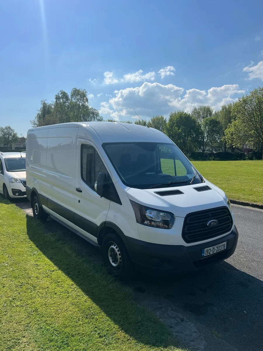 Ford Transit - Image 1