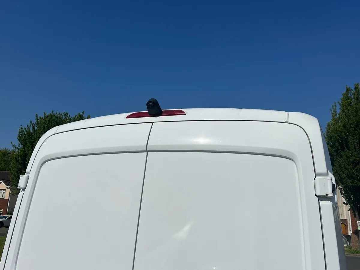 Ford Transit - Image 3