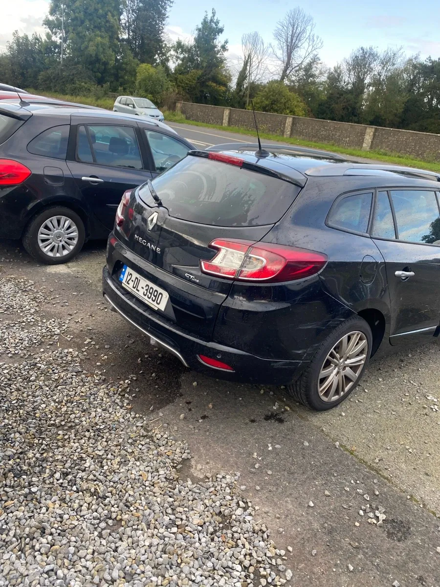Car - Image 2