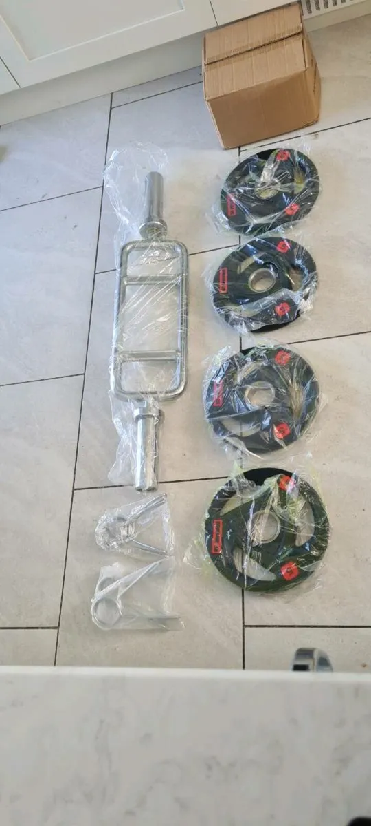 Large brand new Olympic weight lifting set - Image 4