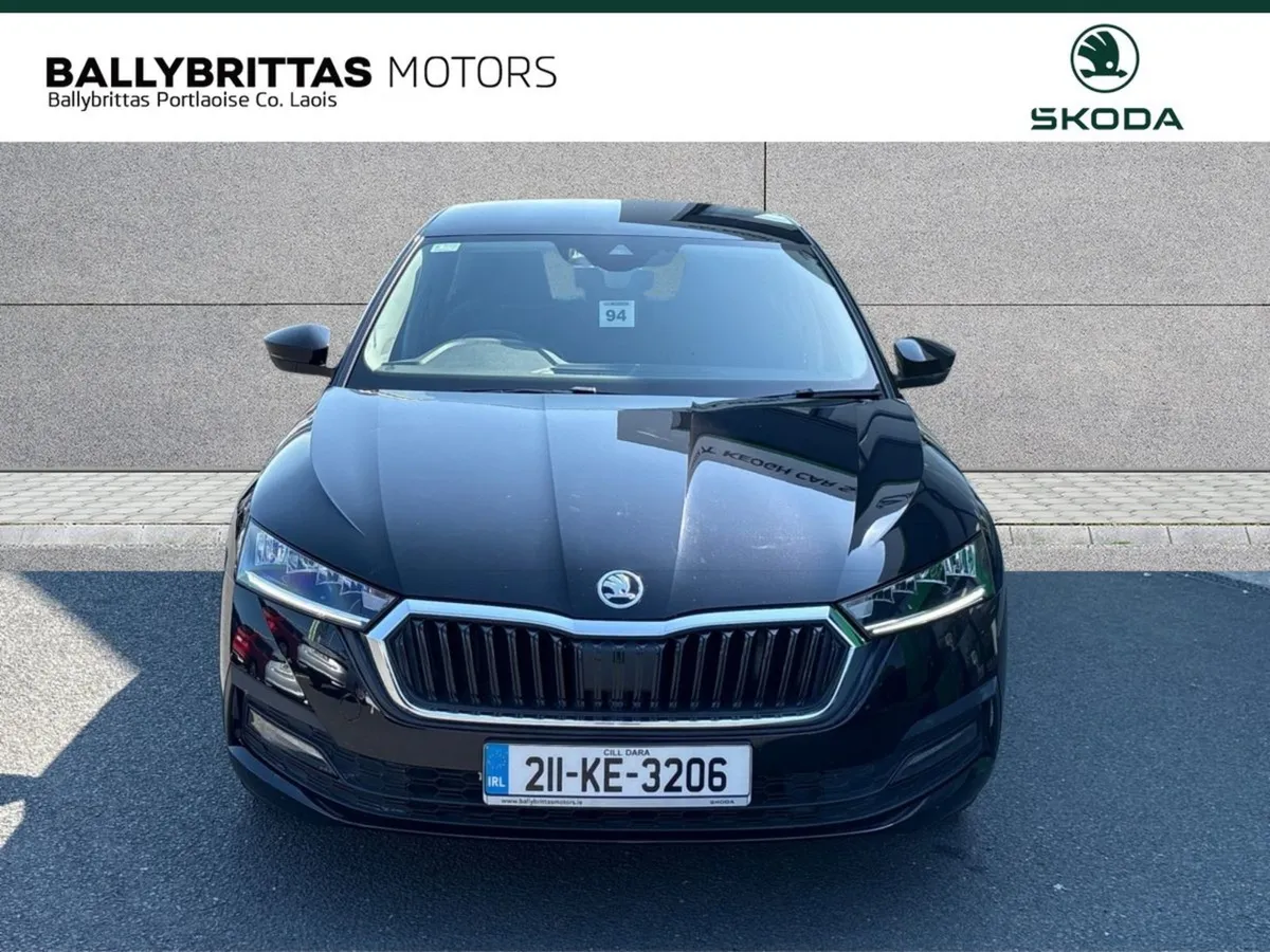 Skoda Octavia Ambition 2.0tdi 115HP - Image 3