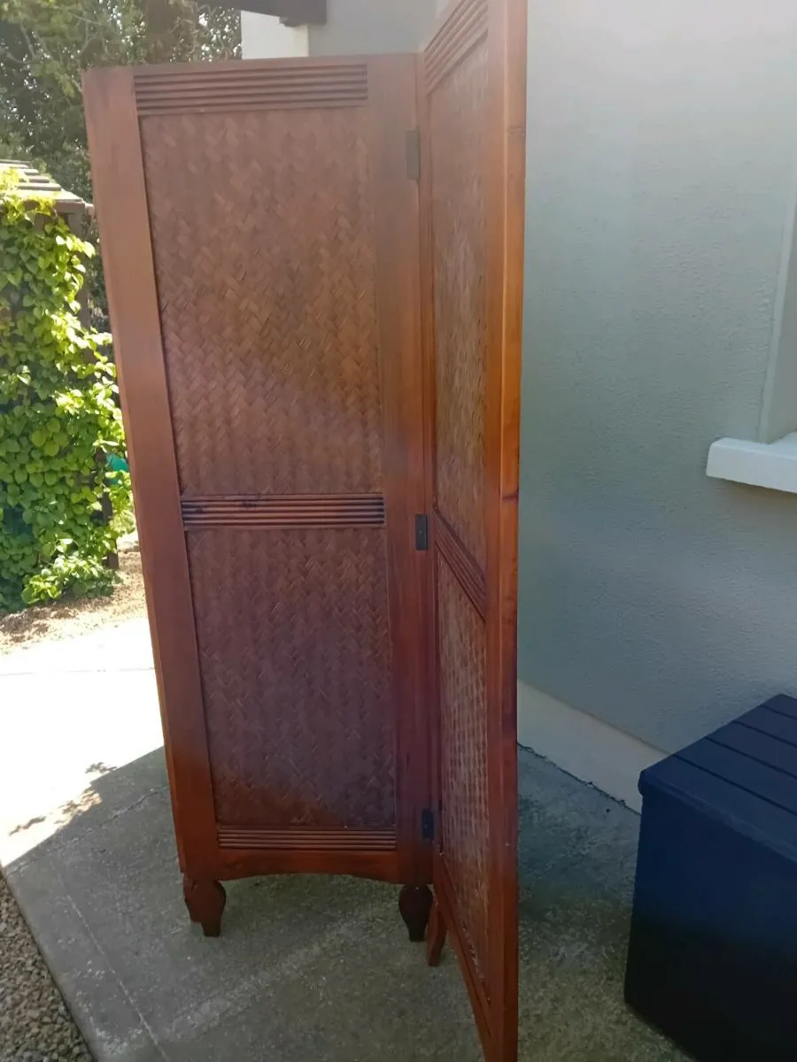 Wooden screen - Image 3