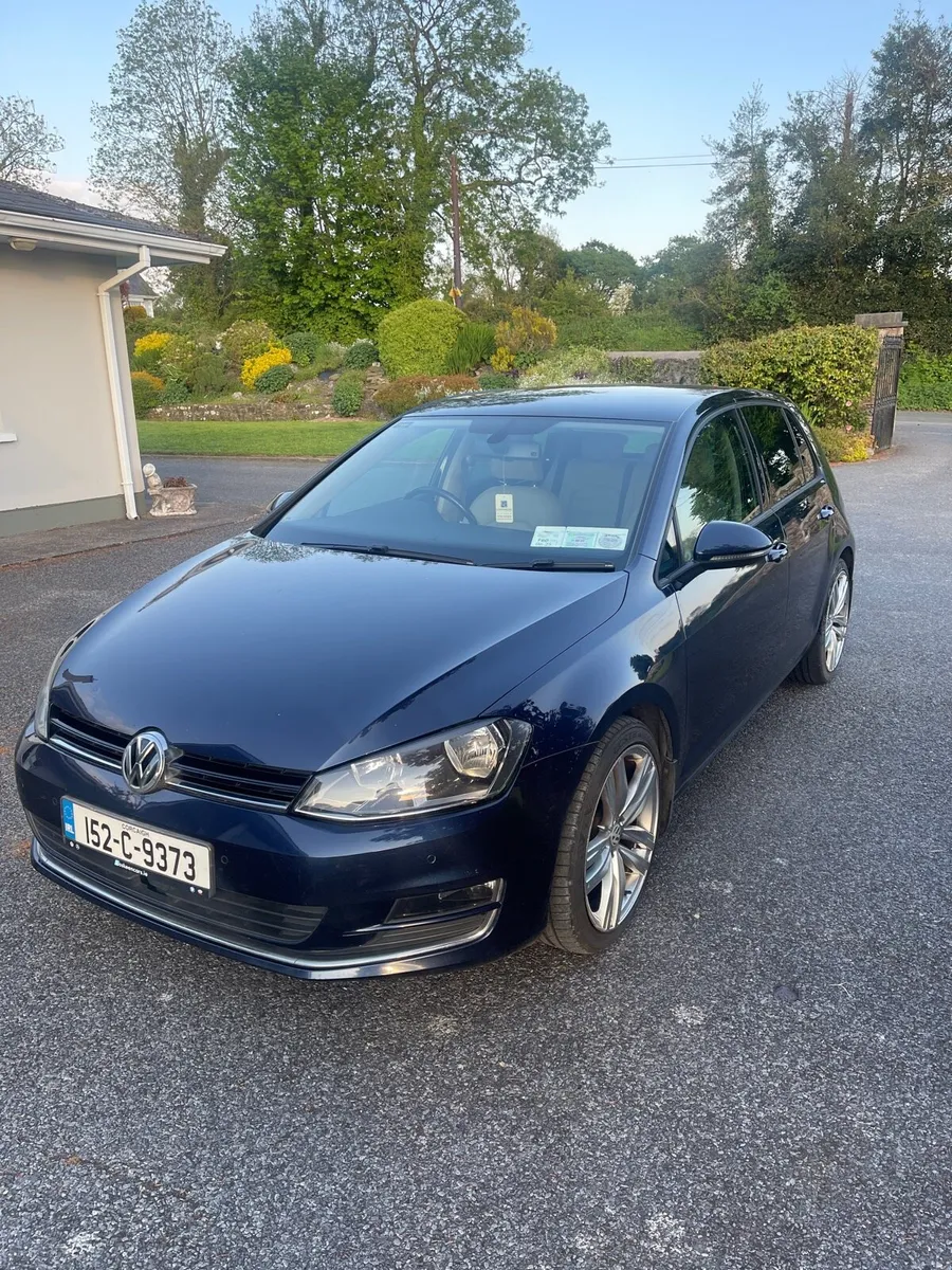 2015 Volkswagen Golf - Image 3