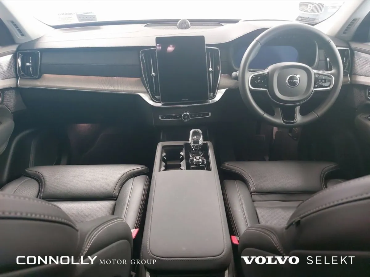 Volvo XC90 T8 Phev AWD Ultra Dark - Image 4