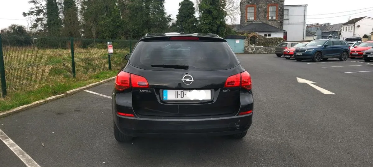 Opel Astra 2011 1.7 Cdti - Image 2