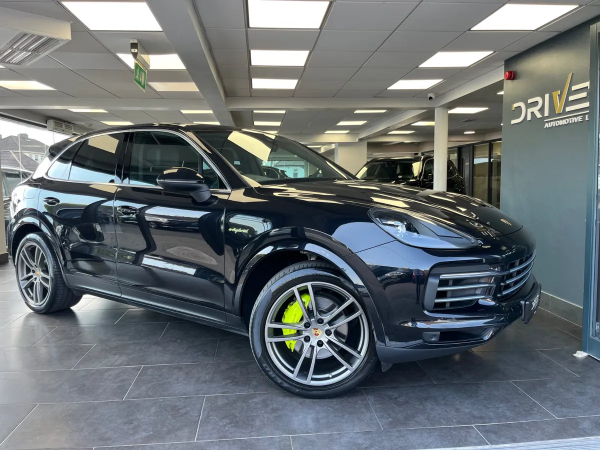 Porsche Cayenne 2020 3.0V6 Hybrid - Image 1
