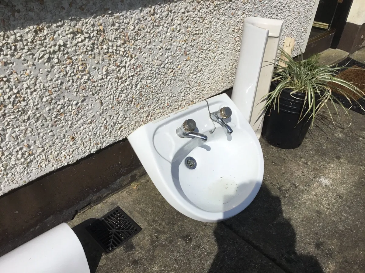 Sinks - Image 3