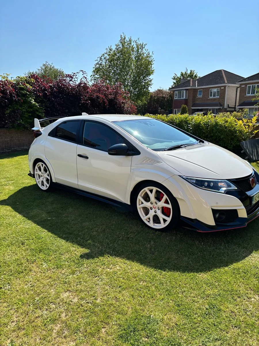 Honda civic type R fk2 GT - Image 1