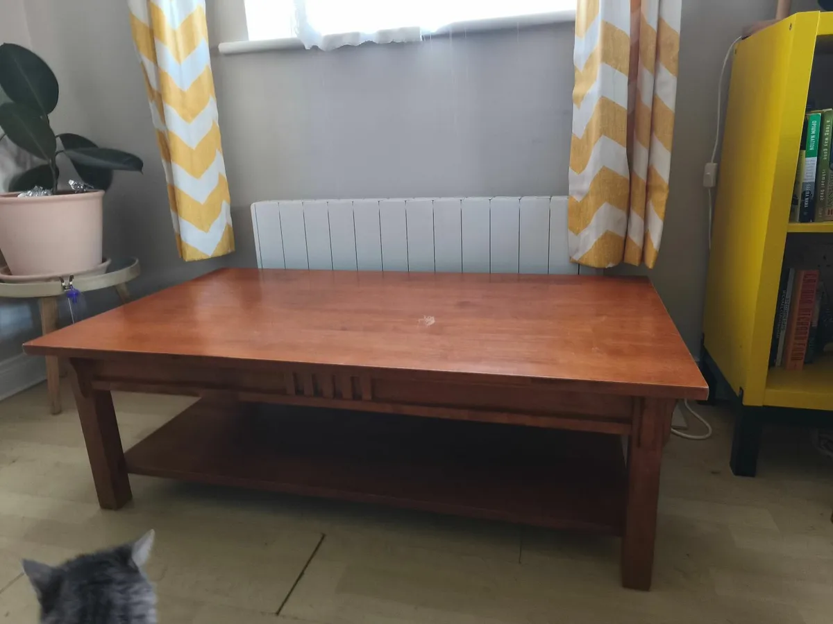 Large Coffee table - Image 1