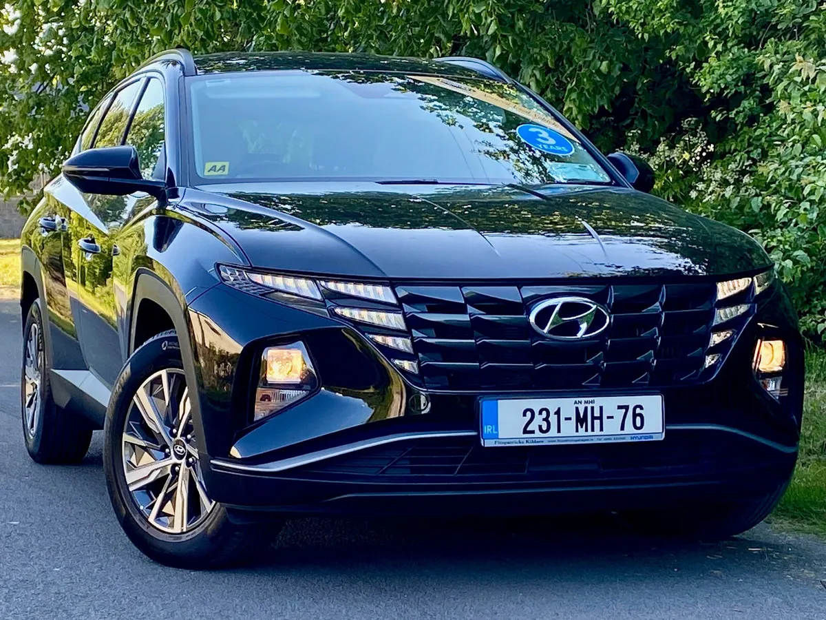 Video Tour - Hybrid 235 BHP Tucson EXECUTIVE - Image 1