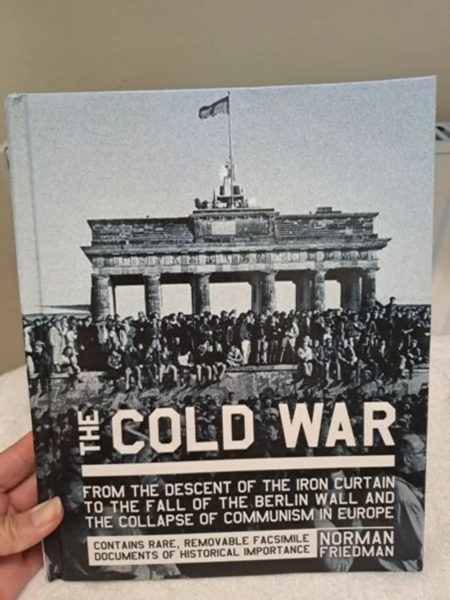 The Cold War Experience book - Image 1