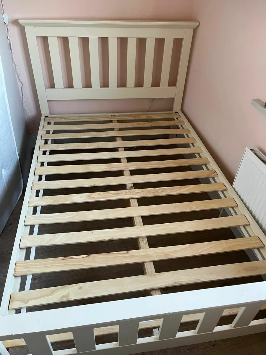 small double bed frame - Image 3