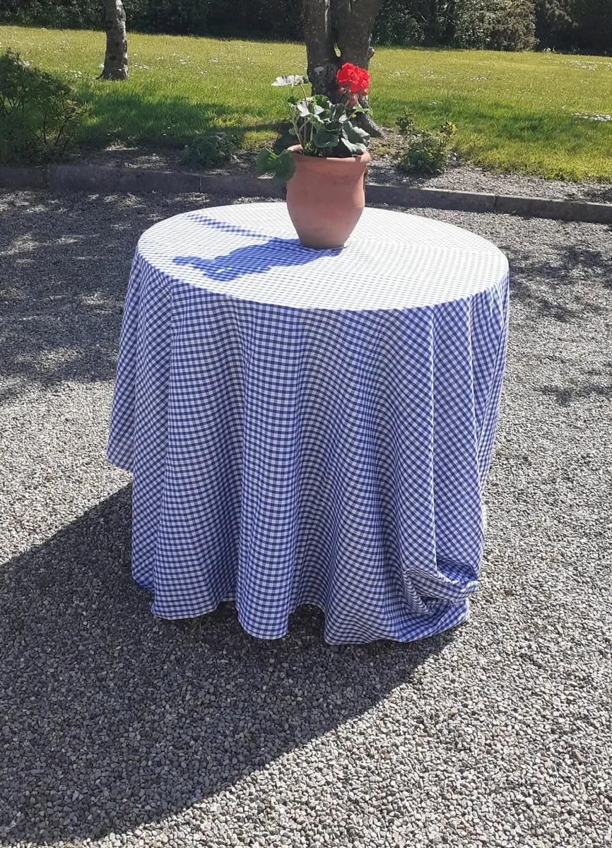 Laura Ashley Round Table - Image 1