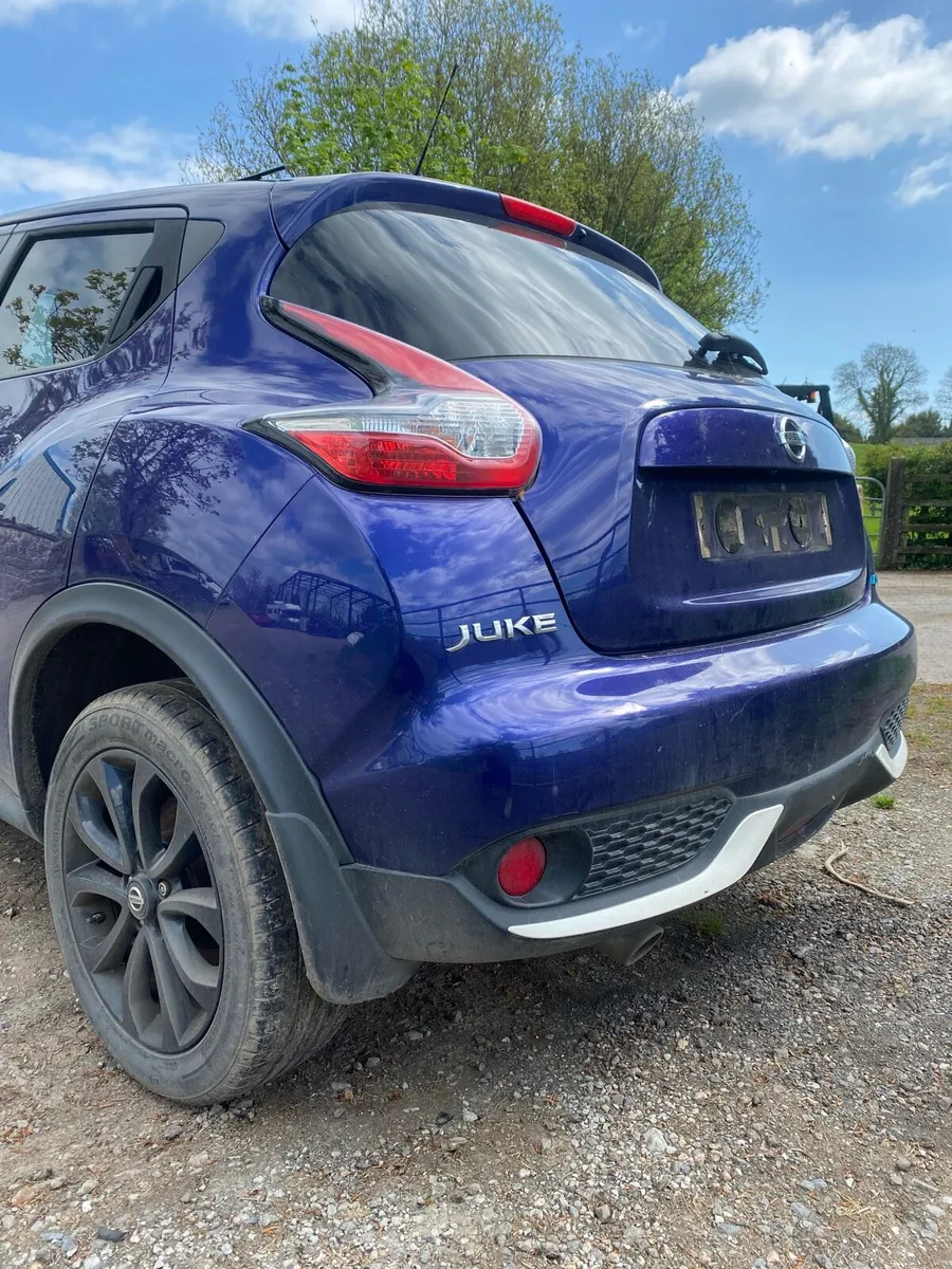 2017 Nissan juke BREAKING FOR PARTS - Image 2