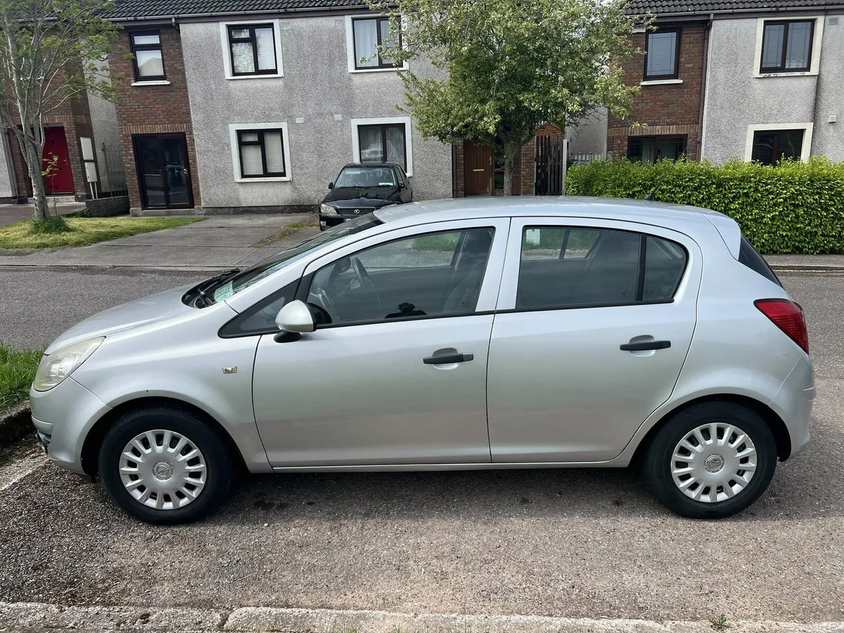 Opel corsa - Image 4