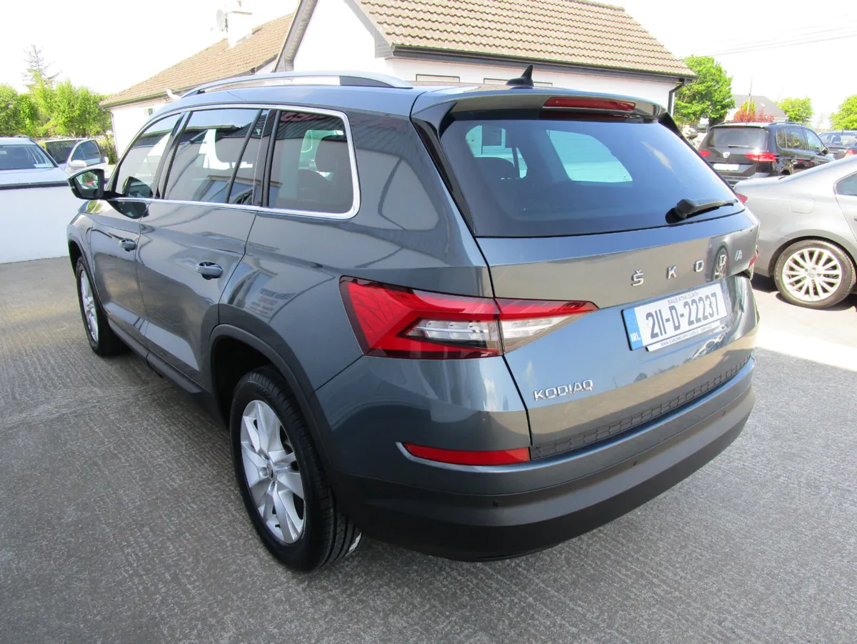 Skoda Kodiaq 2021  Automatic, 7 seats. - Image 4