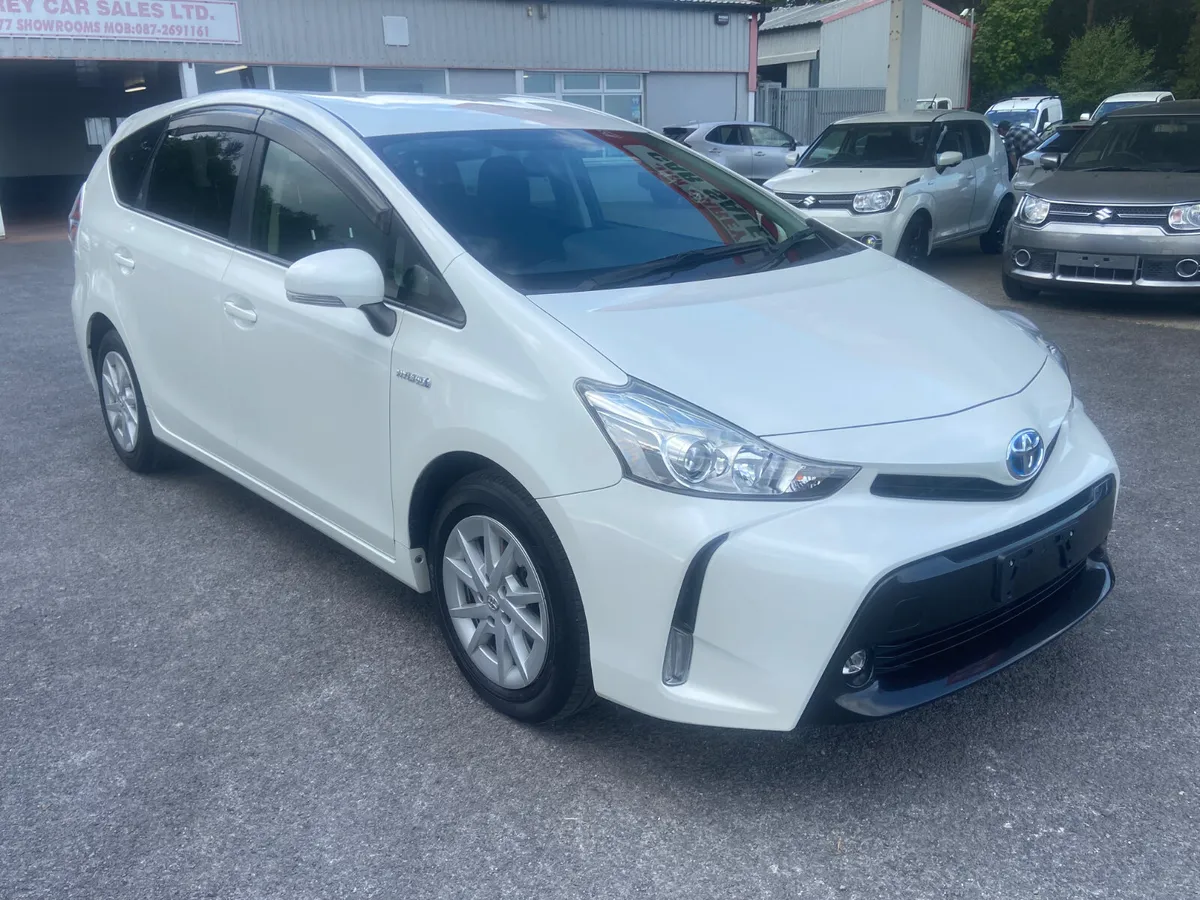 2015 Toyota Prius Alpha 7 seater - Image 1