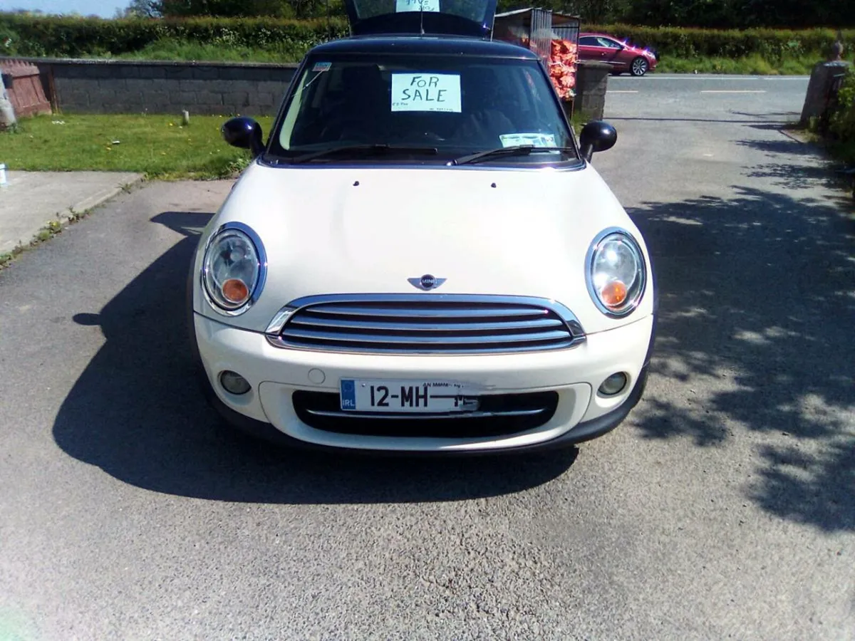 Mini Cooper 2012 - Image 1