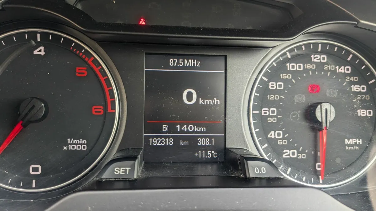 Audi A4 2010 - Image 1