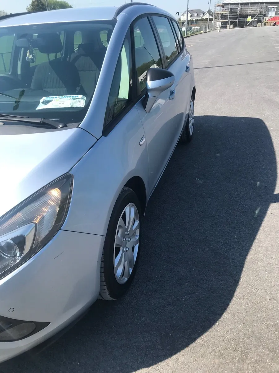 Vauxhall zafira tourer NCTd - Image 4